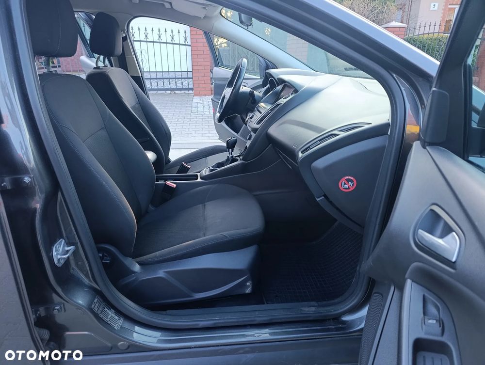 Ford Focus 1.5 TDCi Titanium - 19