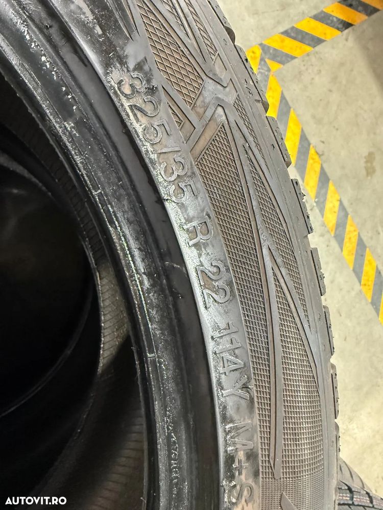 325 35 r22, 285 40 r22 iarna Vredestein - 9