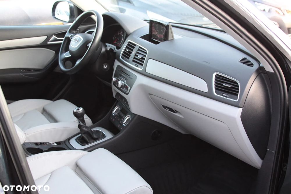 Audi Q3 2.0 TDI - 18