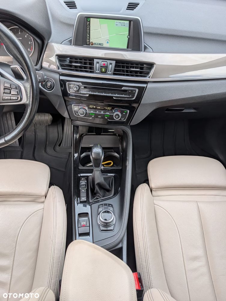 BMW X1 xDrive18d Sport - 29