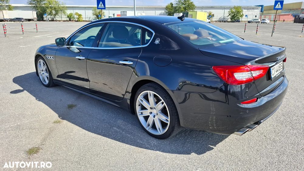 Maserati Quattroporte - 2
