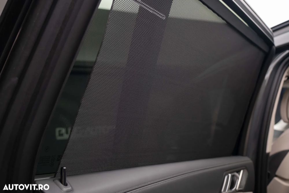 BMW X7 M60i xDrive - 29