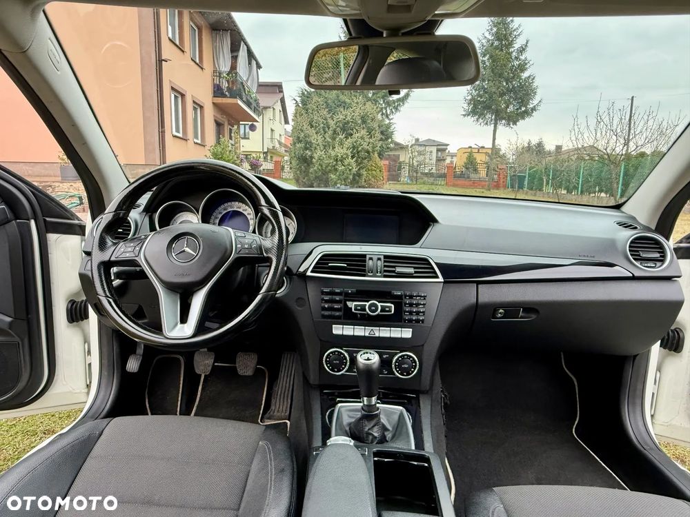 Mercedes-Benz Klasa C - 16