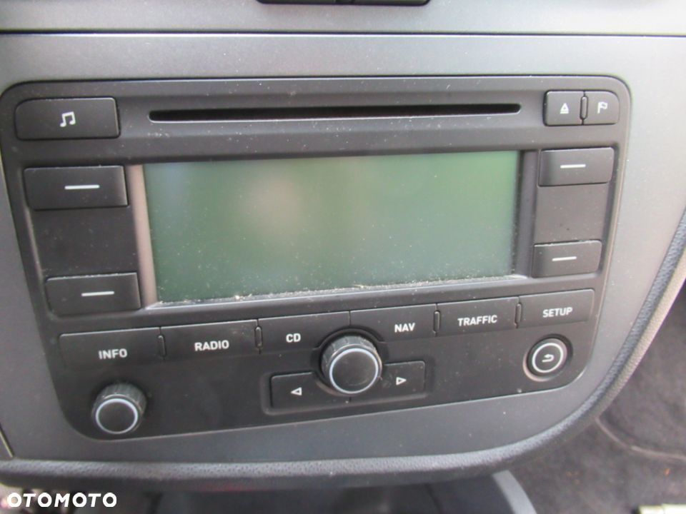 RADIO CD RNS300 VW PASSAT B6 VW TOURAN I VW GOLF V SEAT LEON 2 - 7