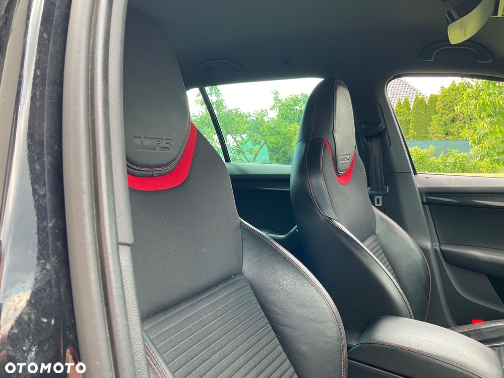 Skoda Octavia 2.0 TDI (Green tec) RS - 14