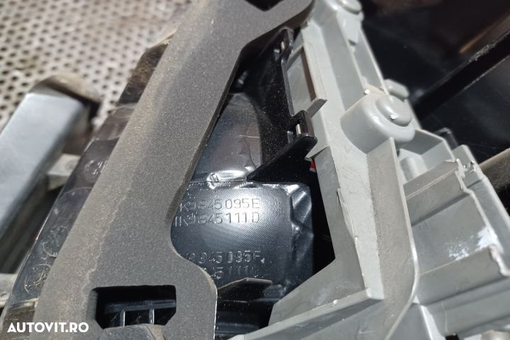 Lampa / Tripla stop stanga pe aripa 1K9945095E Volkswagen VW Golf 5 [ - 5