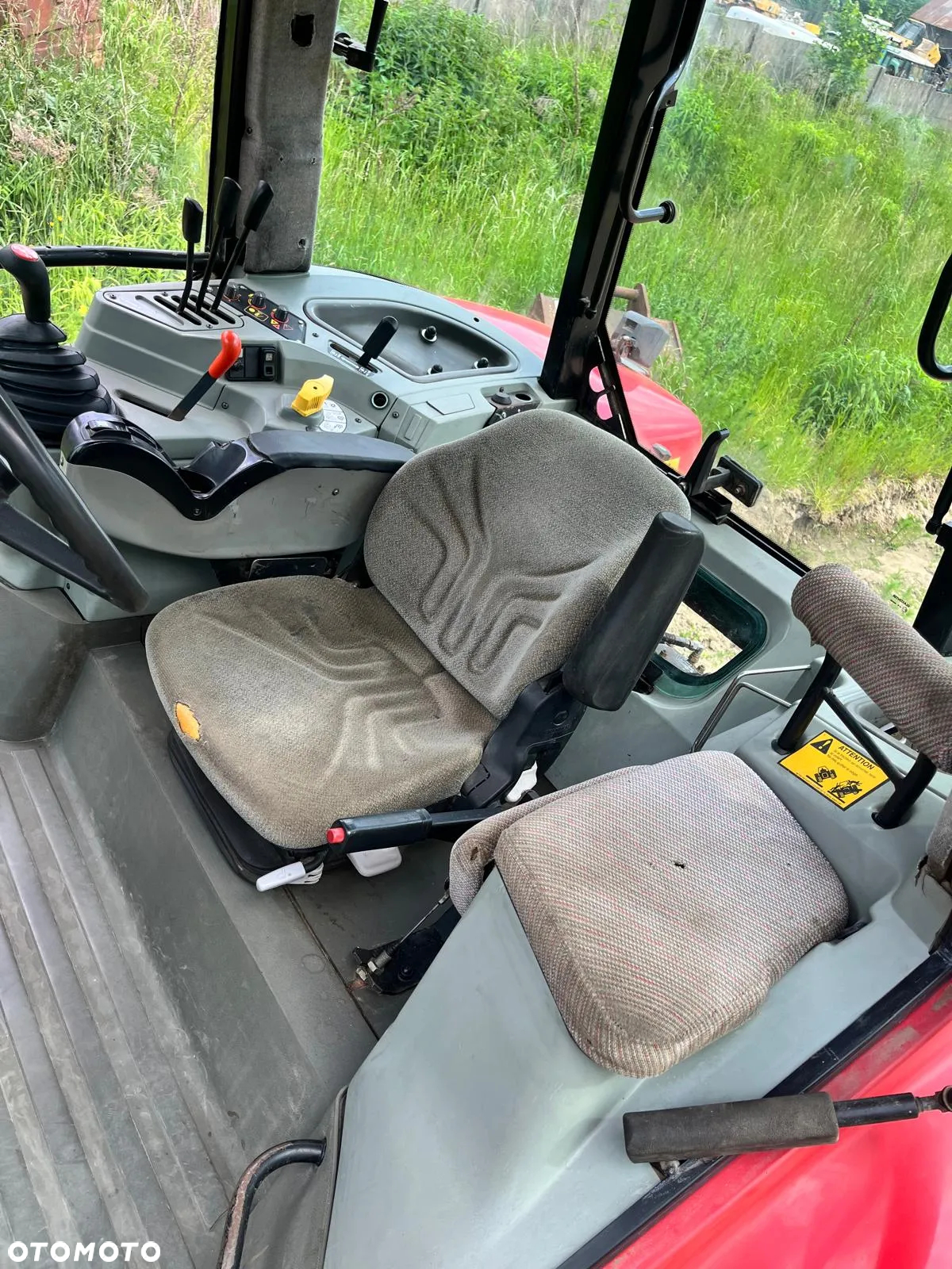 Massey Ferguson 8210 - 5