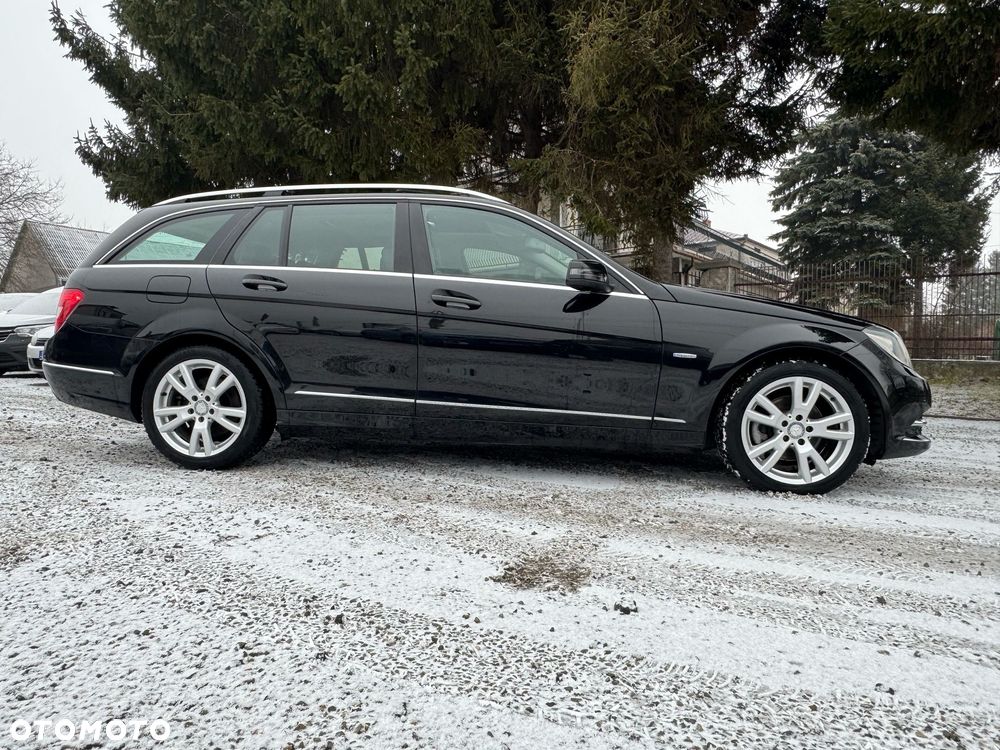 Mercedes-Benz Klasa C 220 T CDI DPF Automatik BlueEFFICIENCY Avantgarde - 38