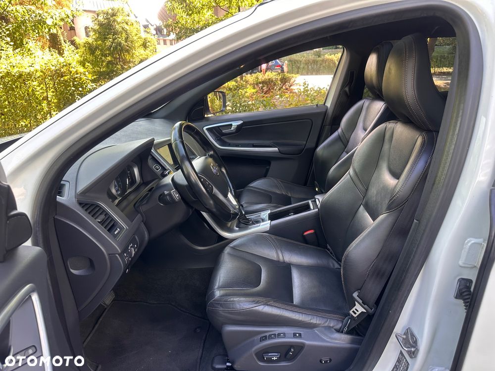 Volvo XC 60 D4 Drive-E Summum - 14