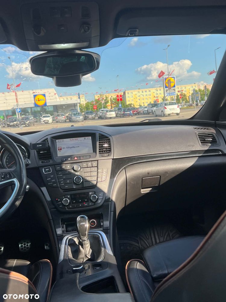 Opel Insignia - 10