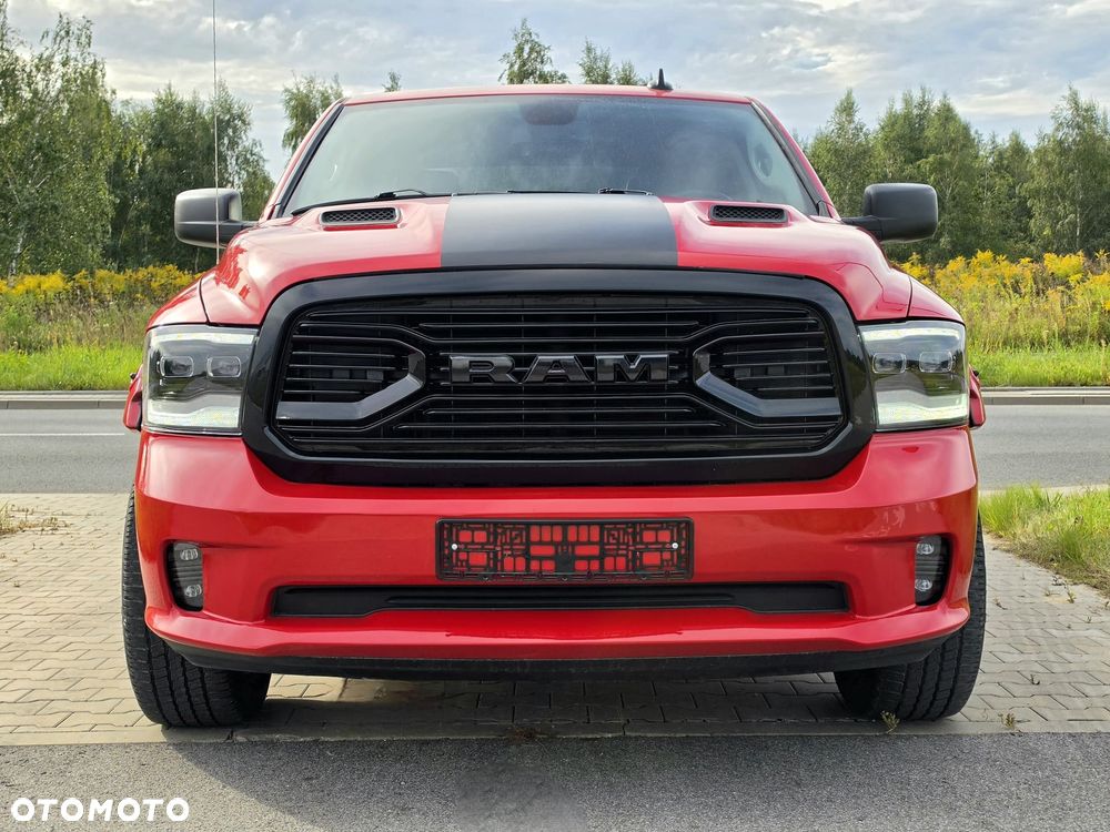 Dodge RAM 5.7 4x4 - 4