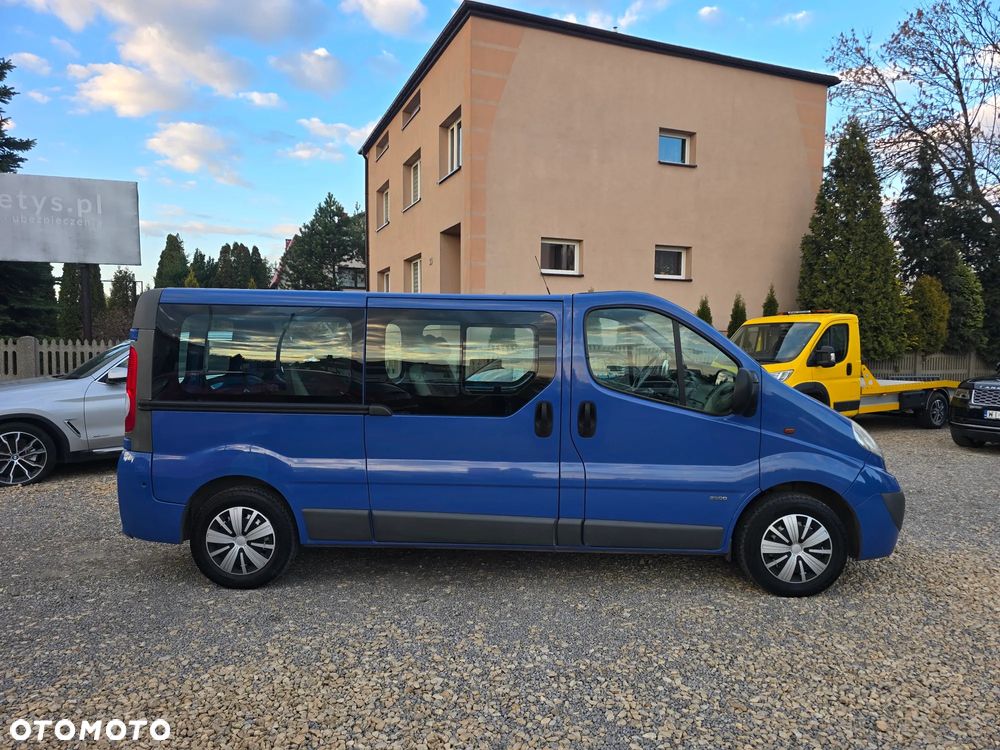 Opel Vivaro - 6