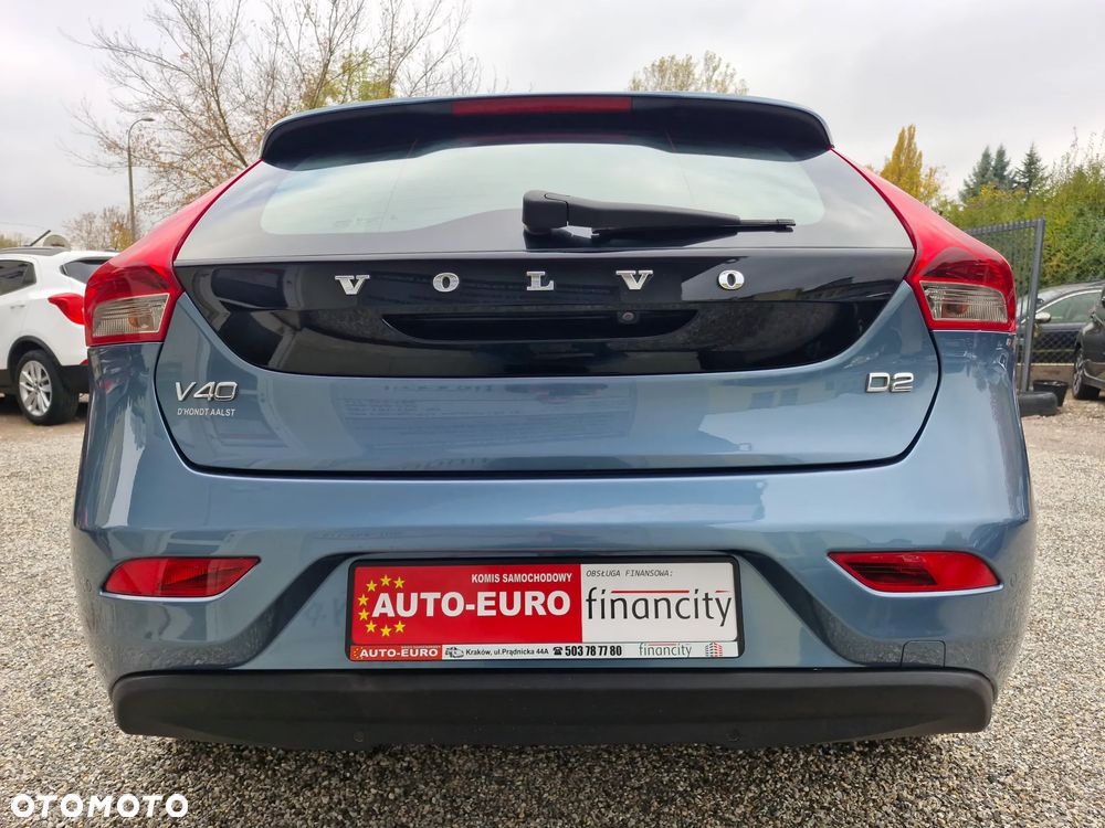 Volvo V40 D2 Momentum - 6