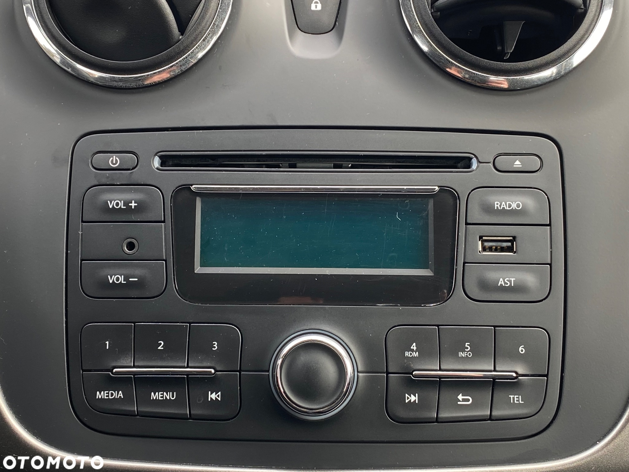 Dacia Sandero TCe 90 (S&S) Comfort - 16