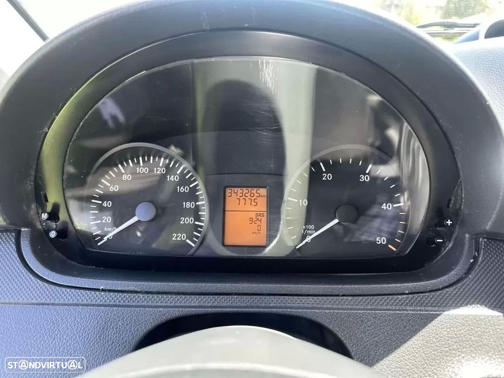 Mercedes-Benz Vito Compacta CREW - 41