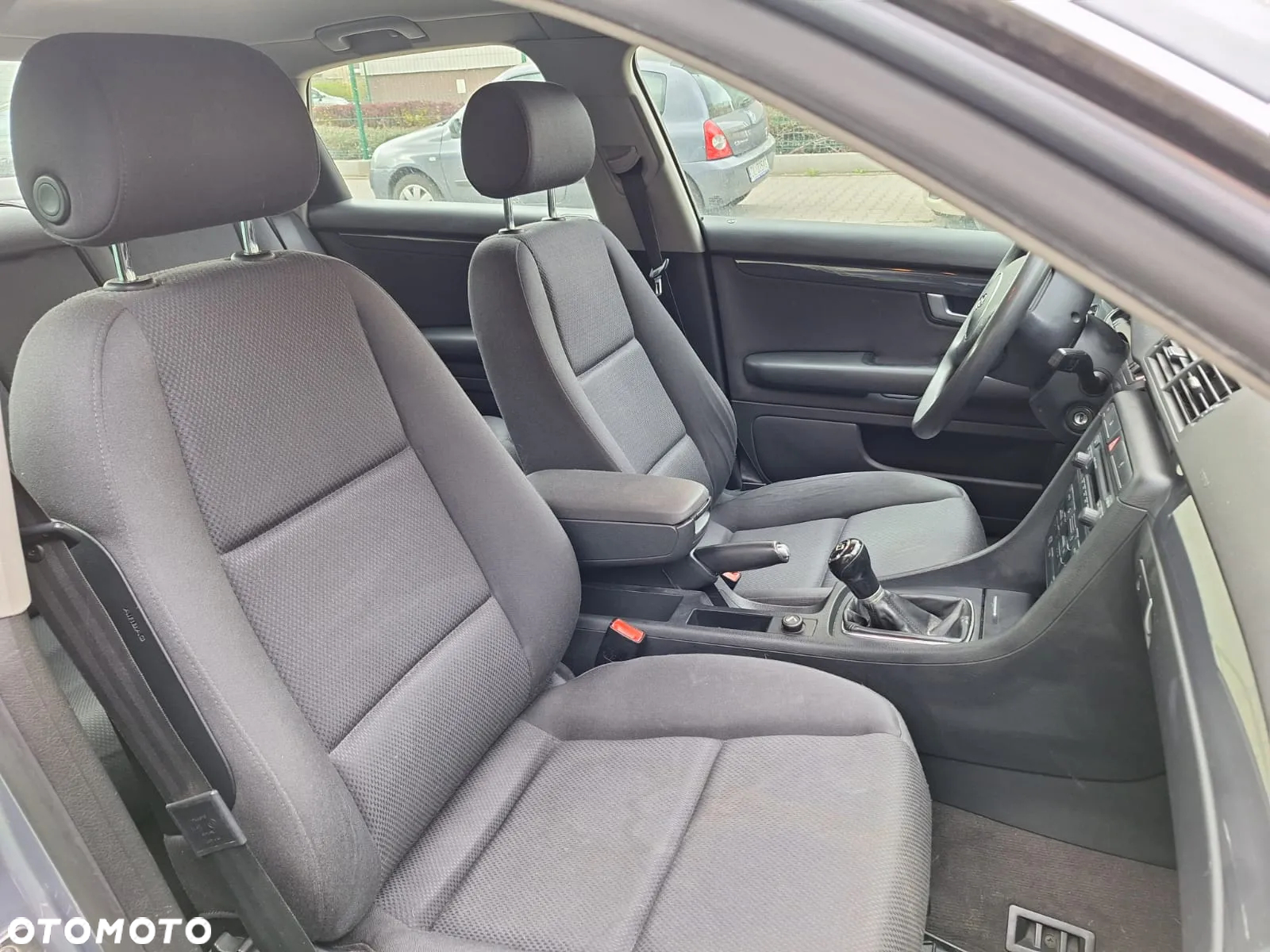 Audi A4 2.0 FSI - 6