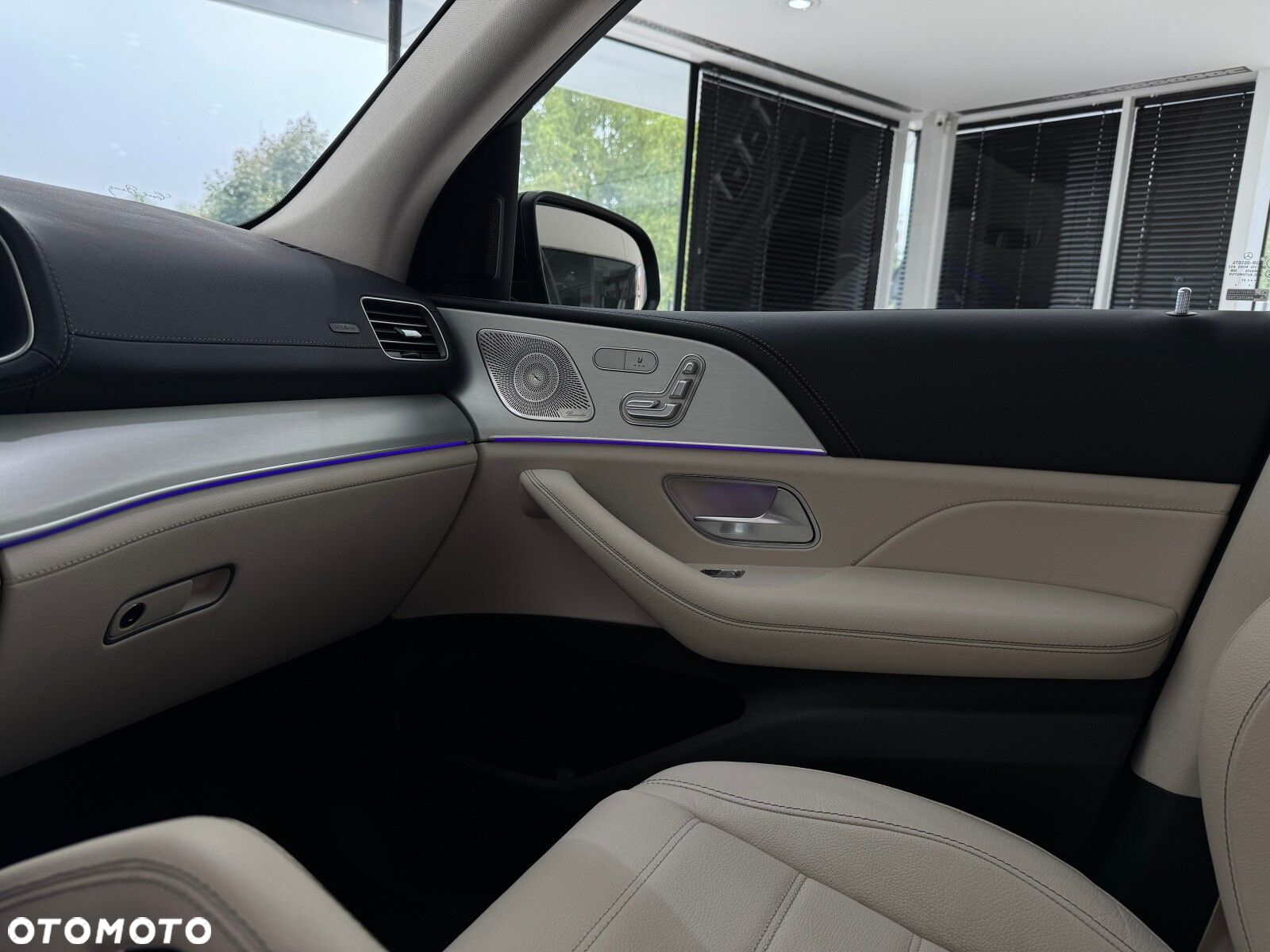 Mercedes-Benz GLE - 29