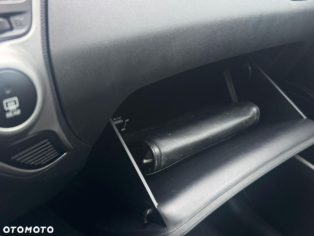 Hyundai ix35 2.0 2WD Style - 24