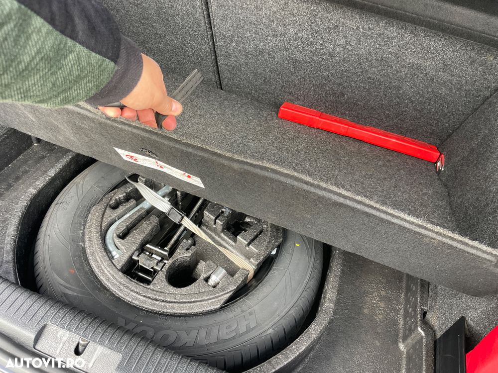 Volkswagen Golf - 14