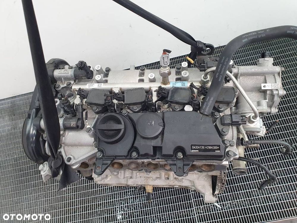 SILNIK SŁUPEK 2.0 B VOLVO V60 II V90 XC60 B4204T26 250 - 3