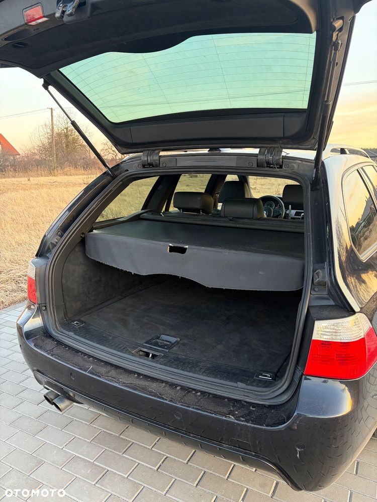 BMW Seria 5 525i - 5