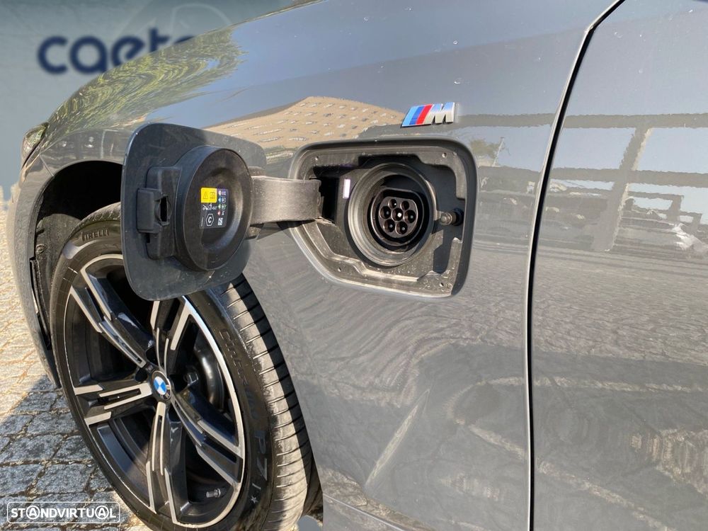 BMW 330 e Pack Desportivo M Auto - 3