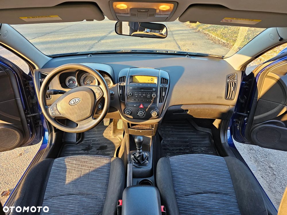 Kia Ceed 1.6 Crdi Comfort - 6