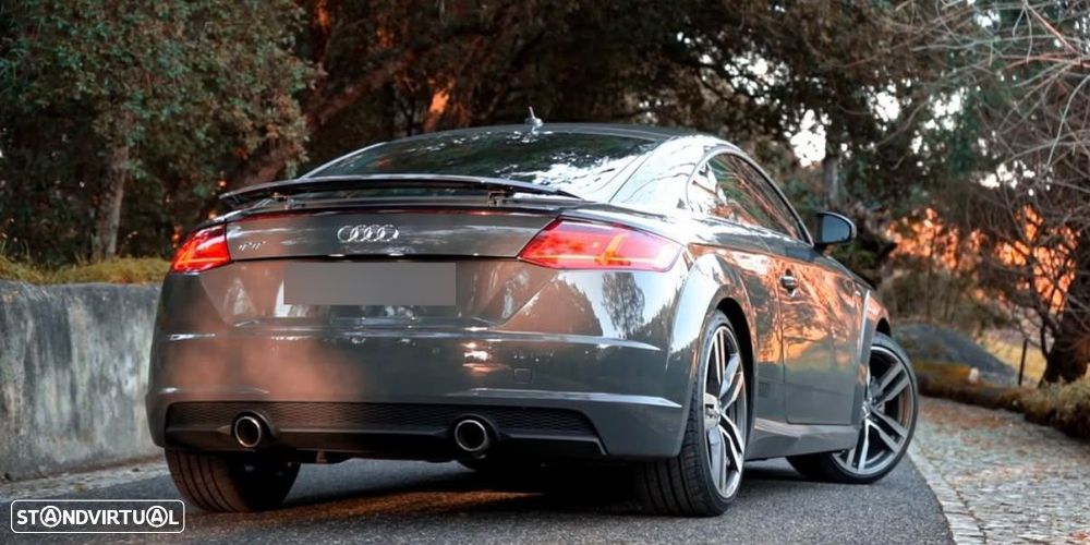 Audi TT Coupé - 11