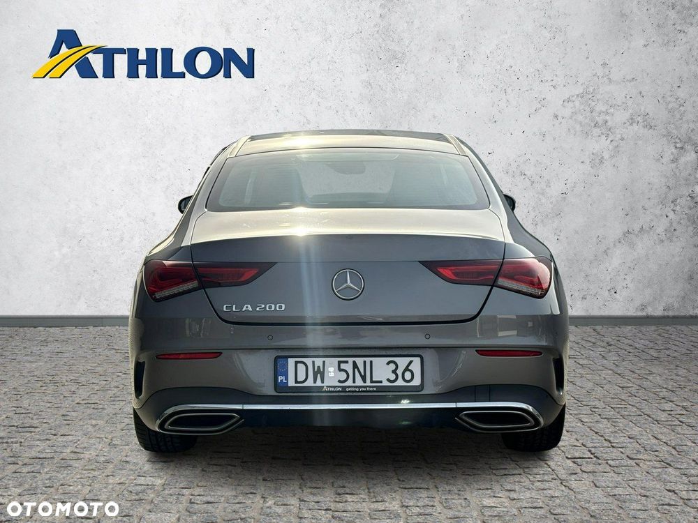 Mercedes-Benz CLA - 4