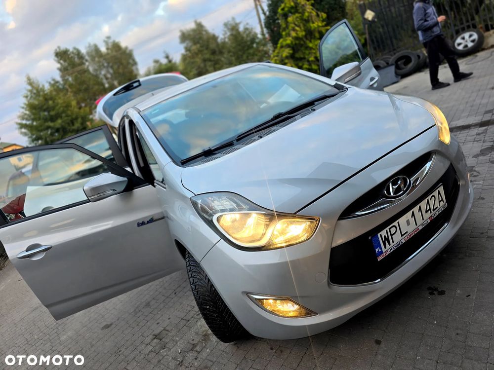 Hyundai ix20 - 12