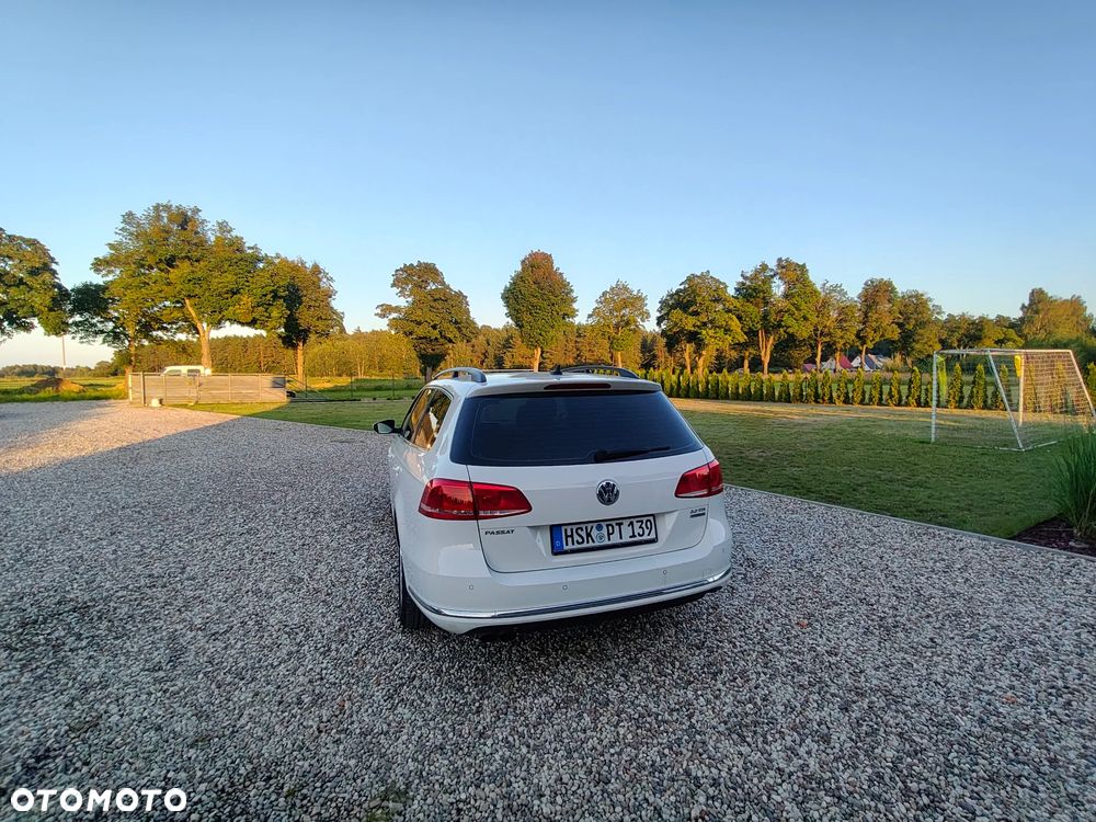 Volkswagen Passat - 23