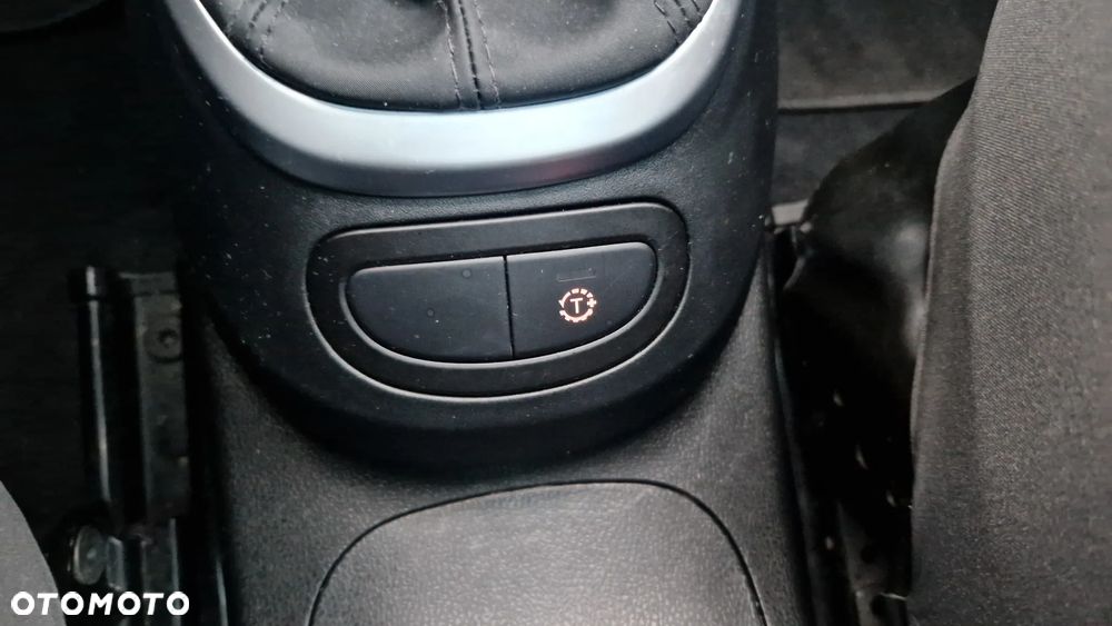 Fiat 500L City Cross 1.4 16V T-Jet - 18