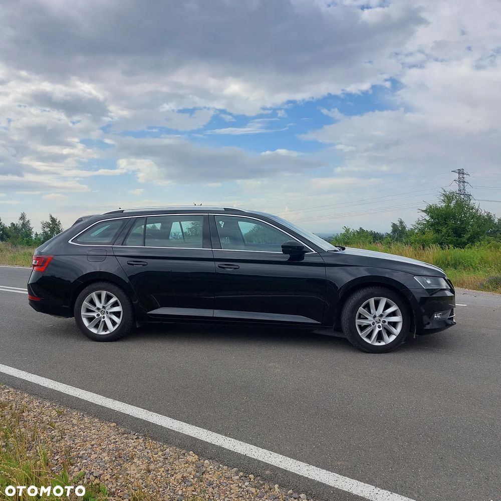 Skoda Superb 1.5 TSI ACT Style DSG - 4