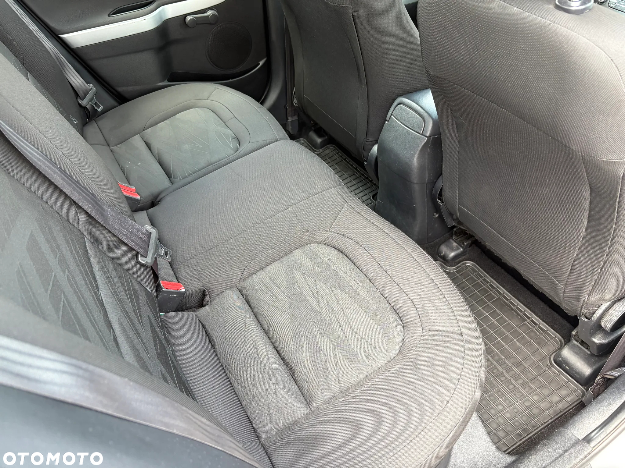 Kia Ceed Cee'd 1.6 GDI L - 18