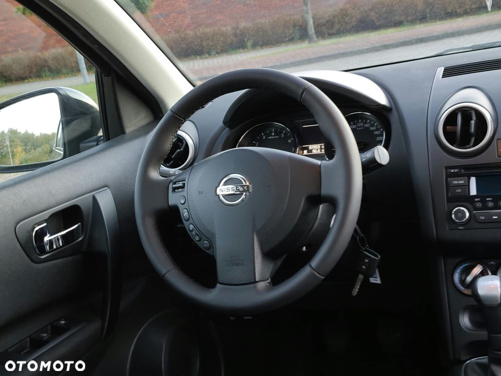 Nissan Qashqai 1.6 Visia - 16