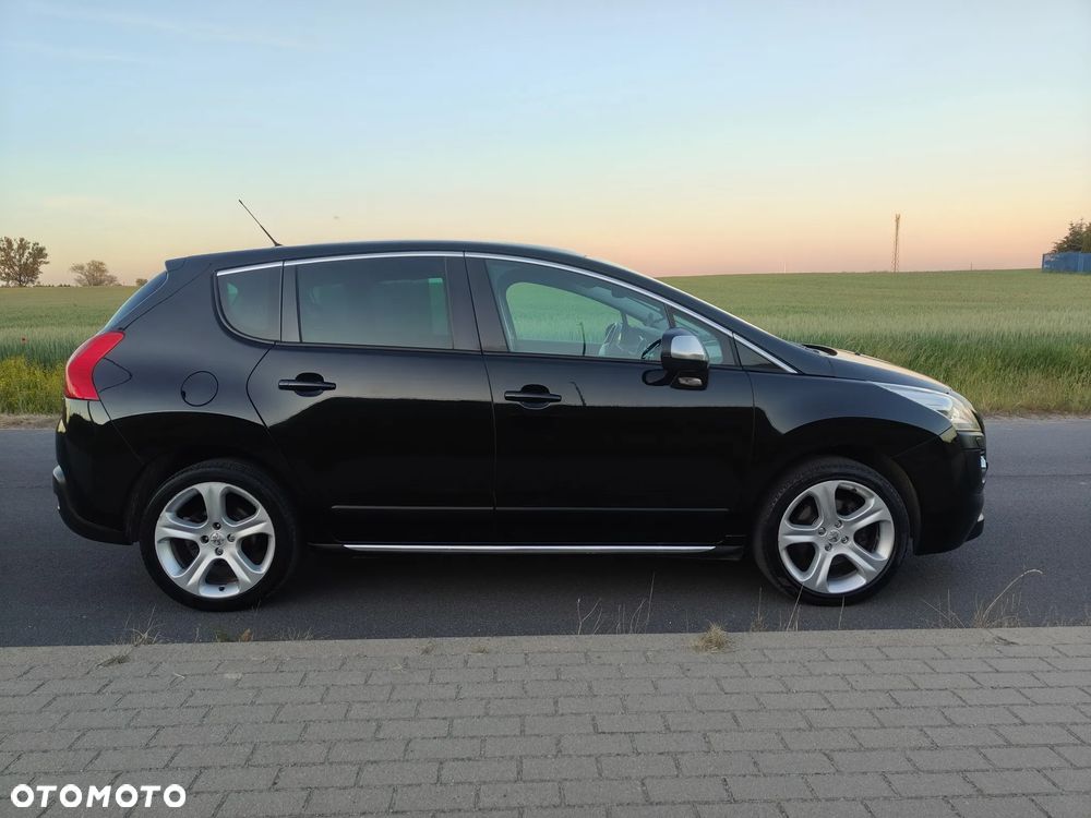 Peugeot 3008 HDi FAP 150 Roland Garros - 8