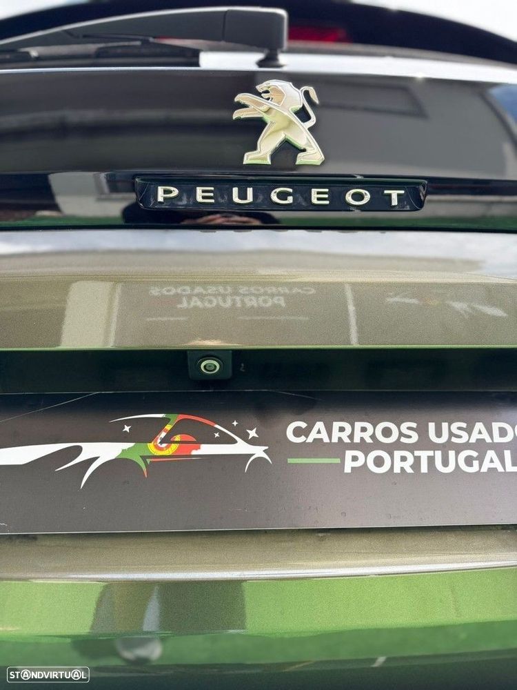 Peugeot 3008 1.2 PureTech Allure EAT6 - 12