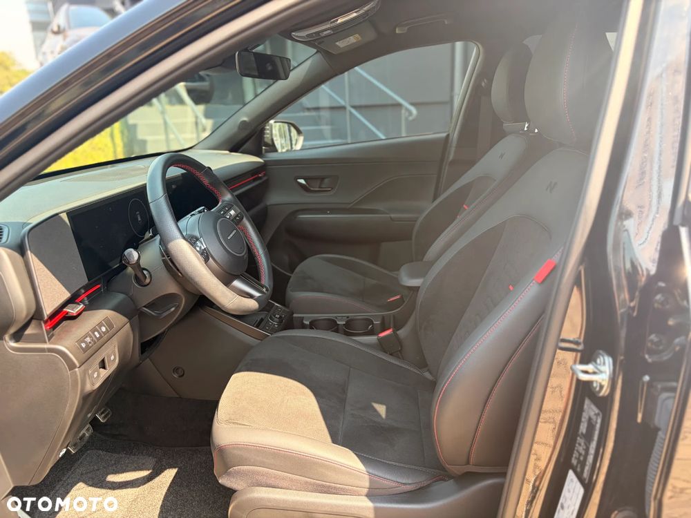 Hyundai Kona - 15