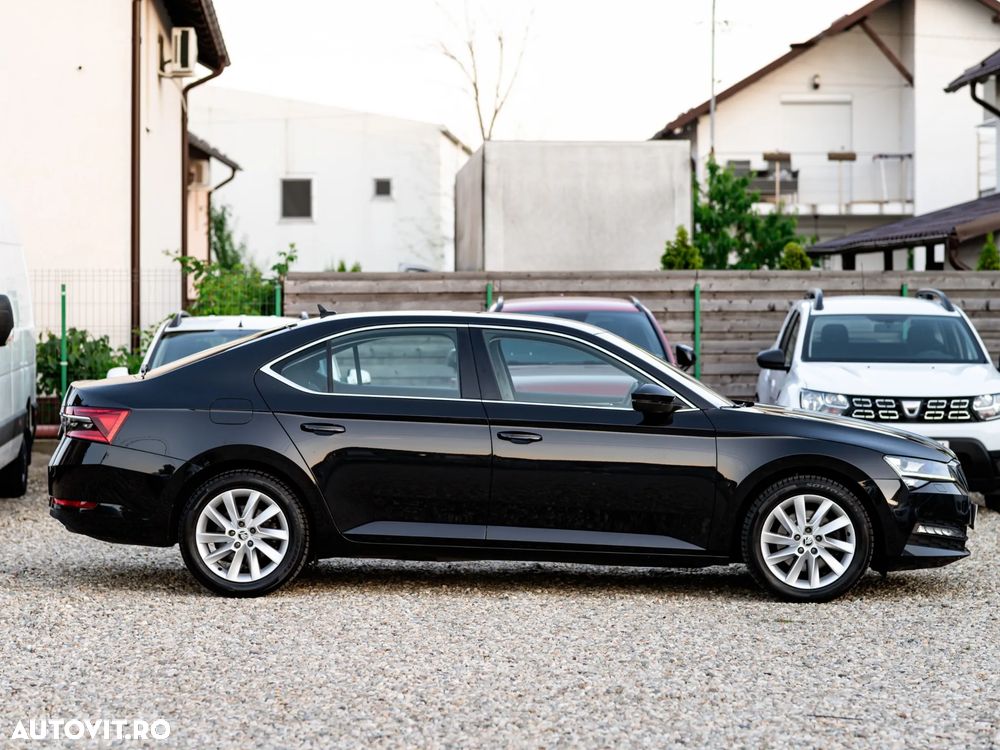 Skoda Superb 2.0 TDI DSG Style - 16