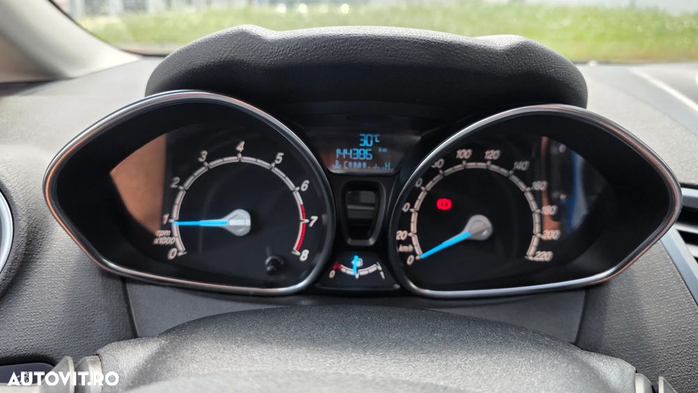 Ford Fiesta 1.0 EcoBoost Trend - 19