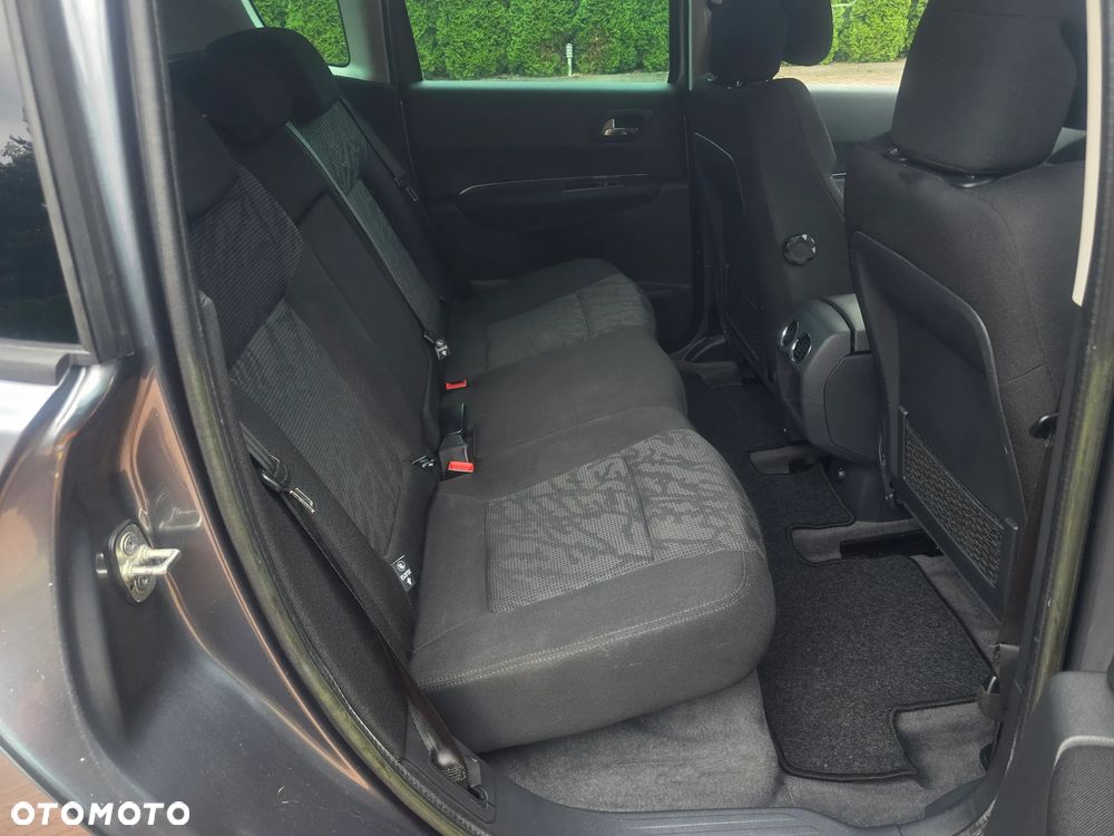 Peugeot 3008 1.6 Premium - 26