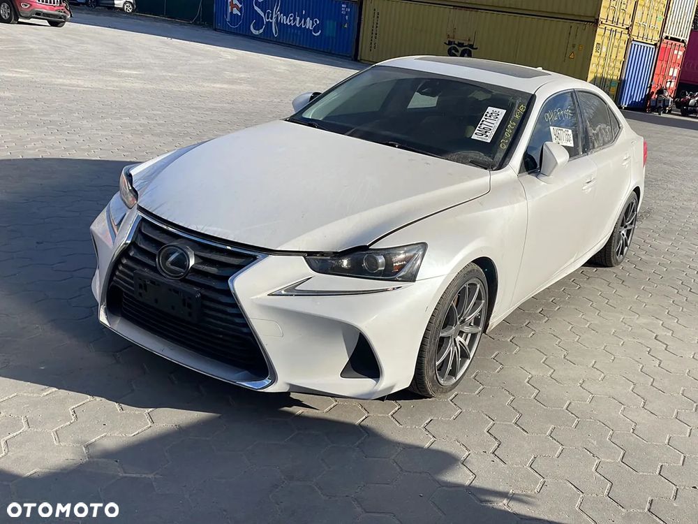 Lexus IS 200t / 300 Prestige - 1