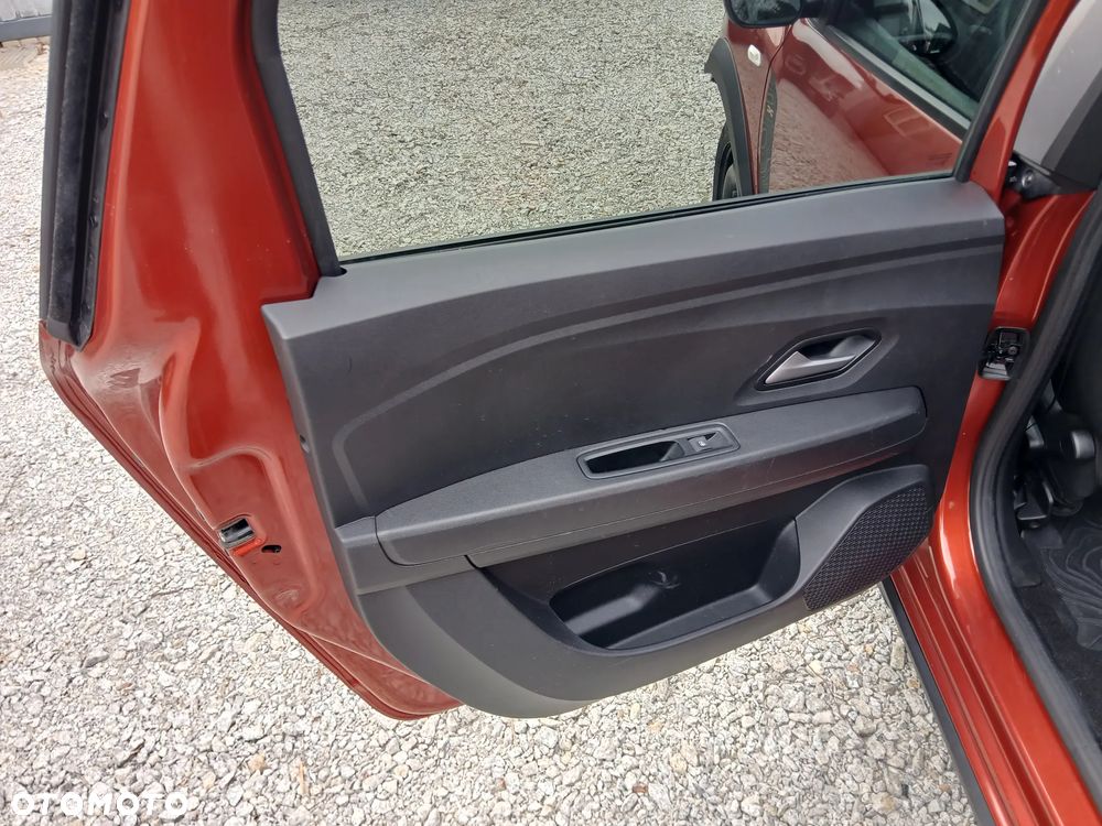 Dacia Jogger 1.0 TCe Extreme 7os - 37