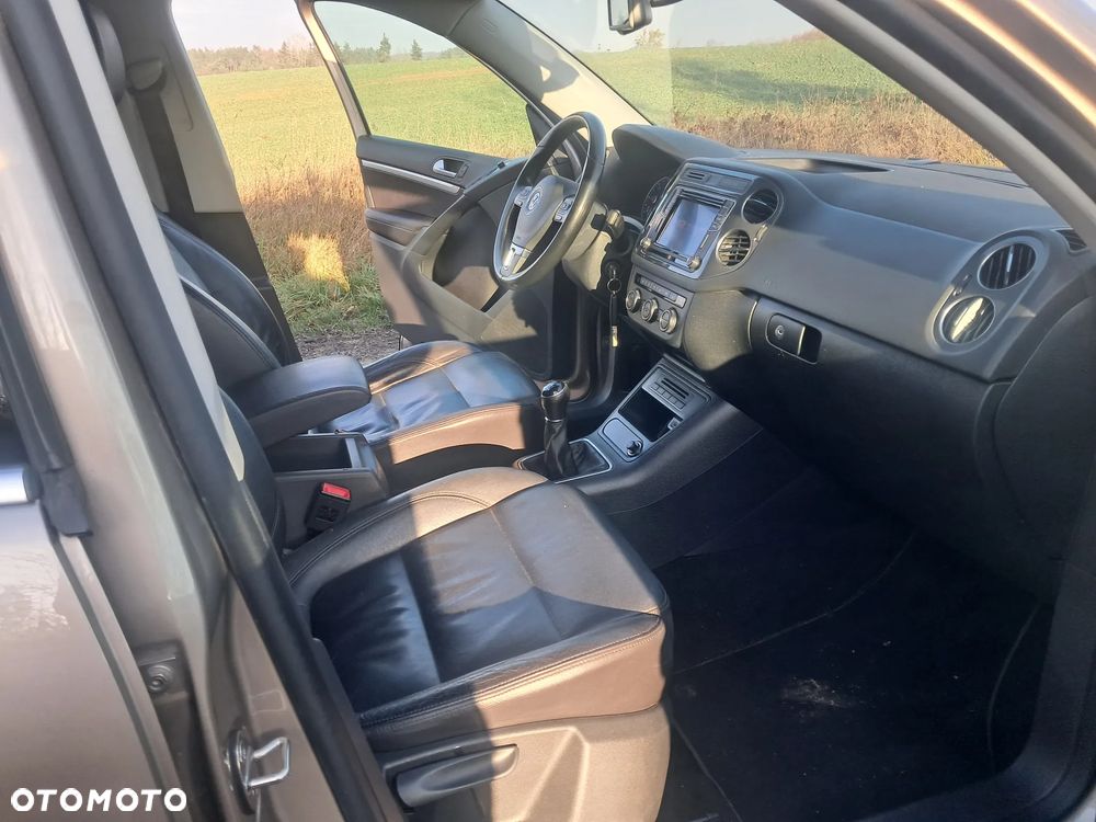 Volkswagen Tiguan 2.0 TDI SCR BlueMotion Technology Trend & Fun - 21