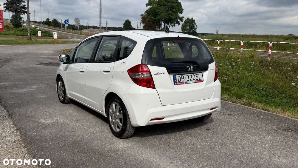 Honda Jazz 1.2 Trend VSA - 23