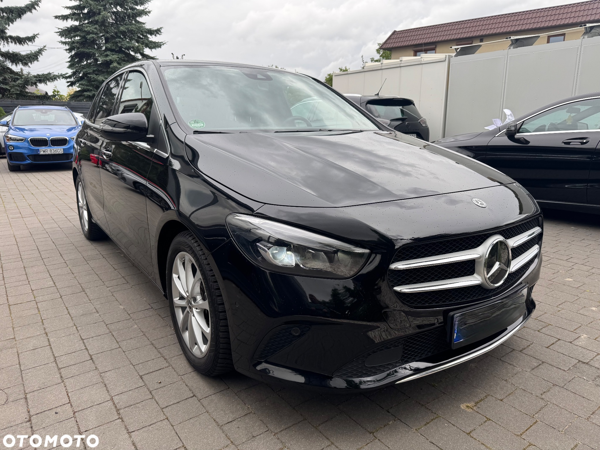 Mercedes-Benz Klasa B 180 7G-DCT Style - 3