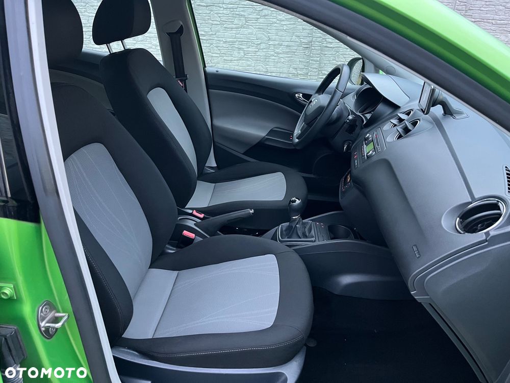Seat Ibiza 1.4 16V Style - 29