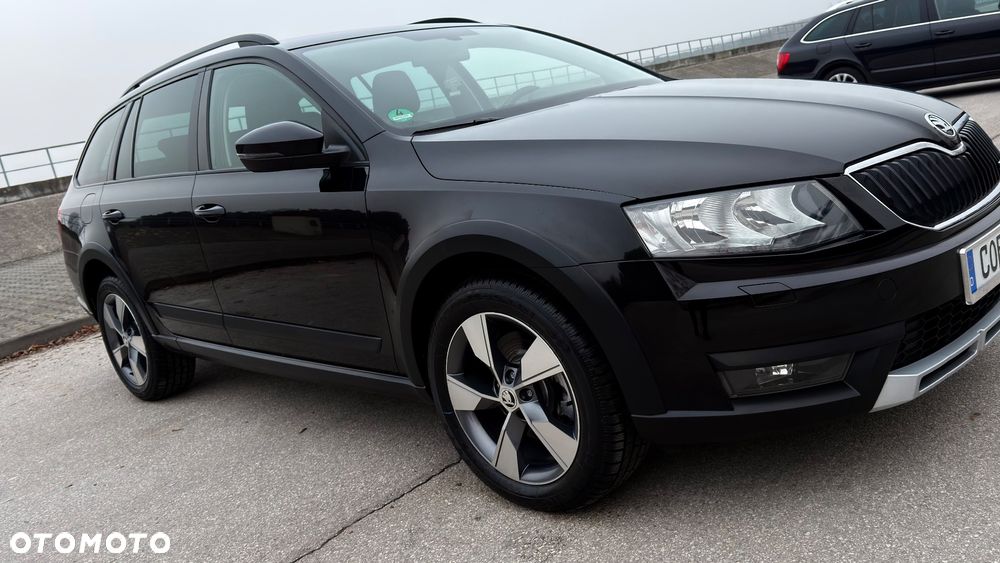 Skoda Octavia 2.0 TDI 4x4 DSG Scout - 11