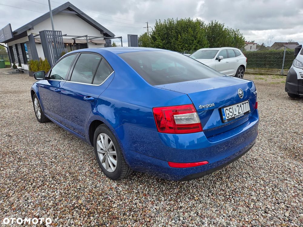Skoda Octavia 1.4 TSI Ambition - 4