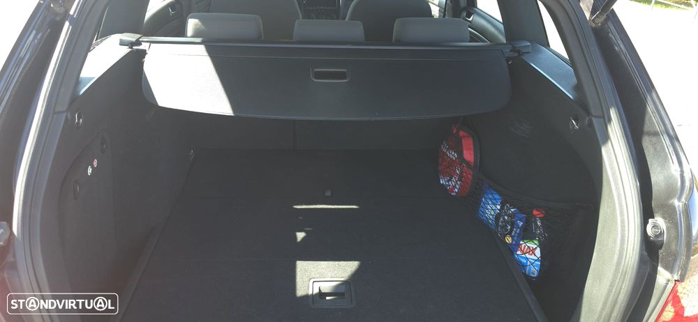 VW Golf Variant 1.9 TDi BlueM Confortline - 15